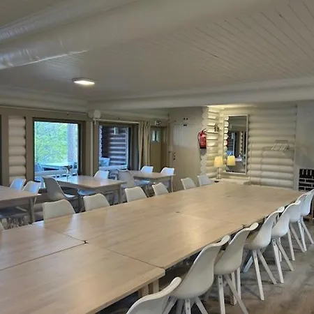 Hotel Lepolampi